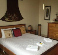 Empire Hotel Deloraine - Dalby Accommodation