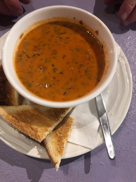 Kings Cuisine - Dalby Accommodation 9