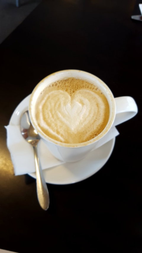 Moby Dicks Breakfast Bar - Dalby Accommodation 4