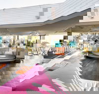 Matisse Beach Club - Dalby Accommodation