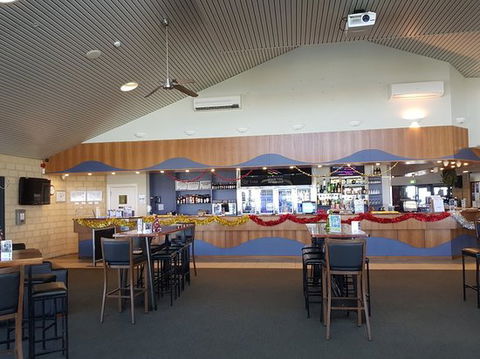 Mandurah Offshore Fishing And Sailing Club - Dalby Accommodation 0