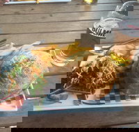 Noble Falls Tavern - Dalby Accommodation