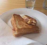 Smoult's Continental Deli - Dalby Accommodation