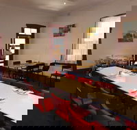 Mia Restaurant - Dalby Accommodation