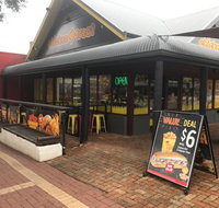 Chicken Treat - Dalby Accommodation