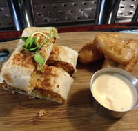 Mundaring Hotel - Dalby Accommodation