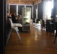 Monica's - Dalby Accommodation