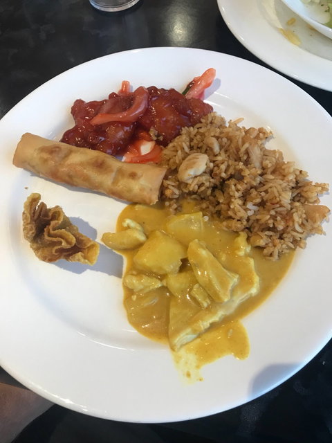 Queen Bee Indonesian And Chinese Restaurant - Dalby Accommodation 6