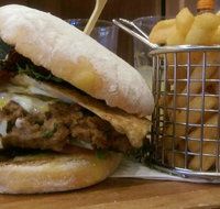 Doncho's Cafe - Dalby Accommodation