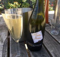 Barristers Block Cellar Door - Dalby Accommodation