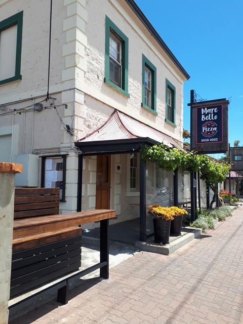 Marebello Pizza - Dalby Accommodation 11