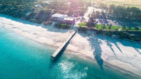Normanville Kiosk & Cafe - Dalby Accommodation 0