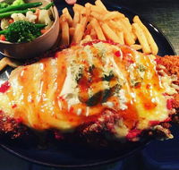 Peninsula Bar  Restaurant - Dalby Accommodation