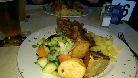 Queens Arms Hotel Riccardo's Seafood And Steakhouse - Dalby Accommodation 0