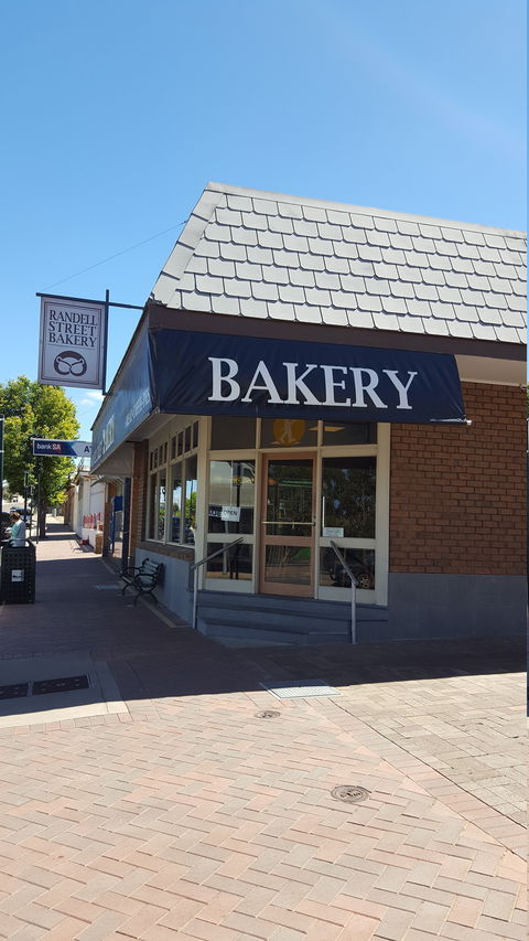 Randell Street Bakery - Dalby Accommodation 6