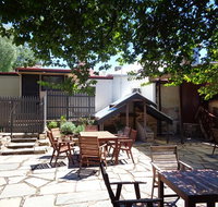 Velvet and Willow Wines - Dalby Accommodation