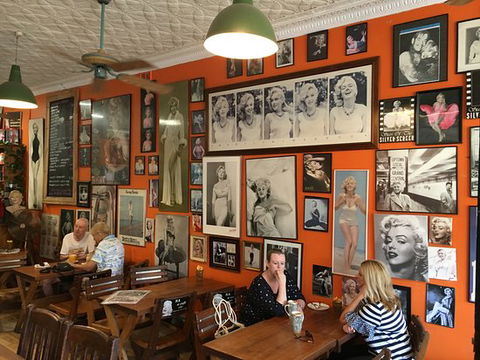 A Cafe Etc - Dalby Accommodation 0