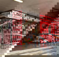 Lou's Food Emporium - Dalby Accommodation