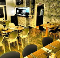 The Swae  Ivy - Bar  Restaurant - Dalby Accommodation
