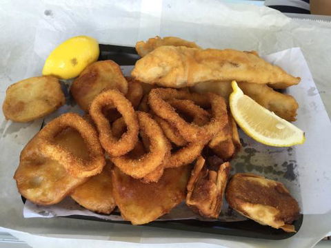 Maddigan's Seafood - Dalby Accommodation 0