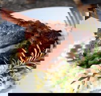 Pikkuw's Pizza  Pit Stop - Dalby Accommodation