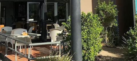 The Coffee House Apartments & Bistro - Dalby Accommodation 1