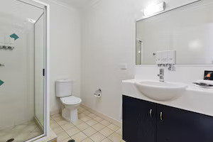 The Coffee House Apartments & Bistro - Dalby Accommodation 3