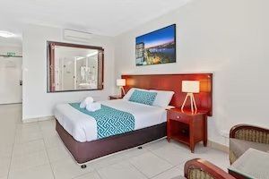 The Coffee House Apartments & Bistro - Dalby Accommodation 14