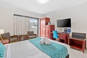 The Coffee House Apartments & Bistro - Dalby Accommodation 15
