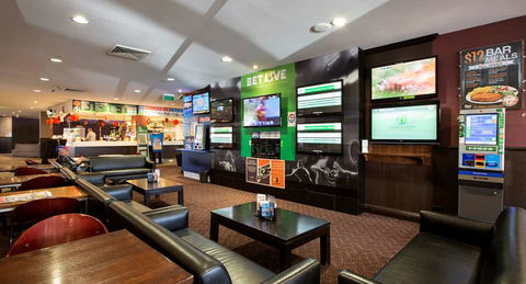 Nightcap at Ashley Hotel - Dalby Accommodation 4