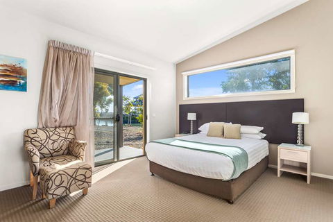 Quality Suites Point Cook Seasons 5 - Dalby Accommodation 6