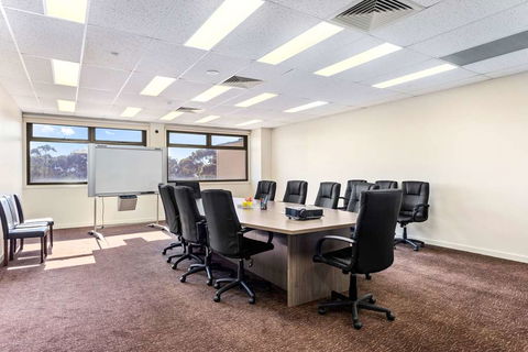 Quality Suites Point Cook Seasons 5 - Dalby Accommodation 12