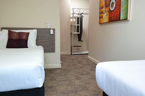 28 Hotel - Dalby Accommodation 5