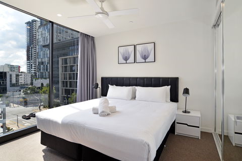 Arise Atlas - Dalby Accommodation 11
