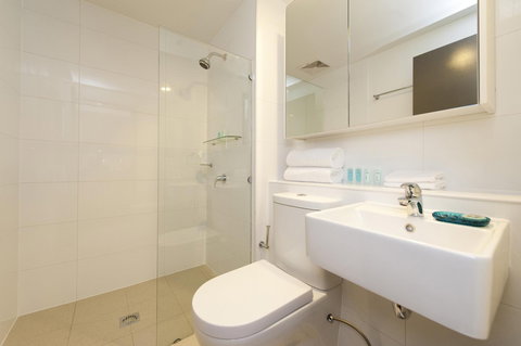 St Catherine's on Park - Dalby Accommodation 4