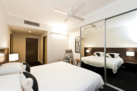 St Catherine's on Park - Dalby Accommodation 9