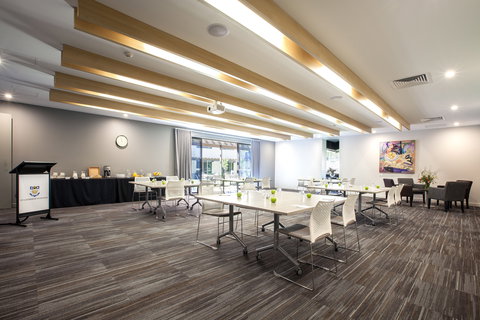 St Catherine's on Park - Dalby Accommodation 15