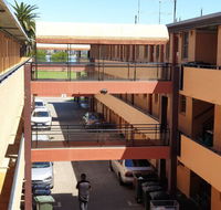 City Waters - Dalby Accommodation