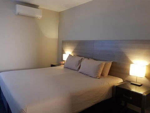 City Waters - Dalby Accommodation 5