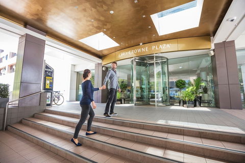 Crowne Plaza Canberra - Dalby Accommodation 0