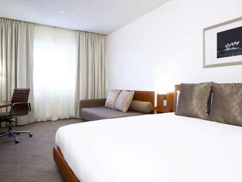 Novotel Canberra - Dalby Accommodation 0