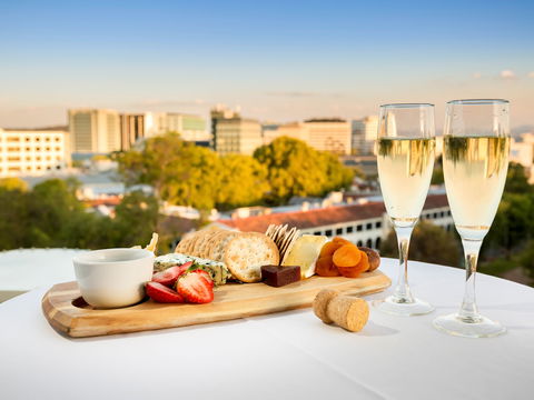 Novotel Canberra - Dalby Accommodation 2