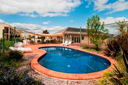 Nagambie Waterfront Motel - Dalby Accommodation 2