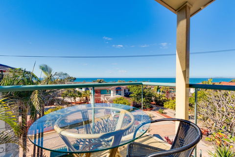 Aqualuna Beach Resort - Dalby Accommodation 0