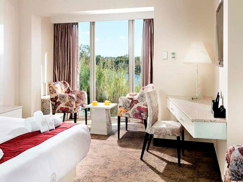 Swan River Hotel - Dalby Accommodation 4