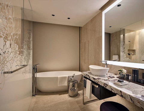 The Darling Gold Coast - Dalby Accommodation 8