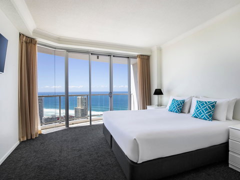 Mantra Towers of Chevron Surfers - Dalby Accommodation 9