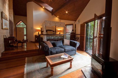 Escarpment Retreat - Dalby Accommodation 2