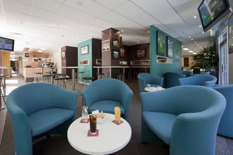 Pacific Suites Canberra - Dalby Accommodation 3