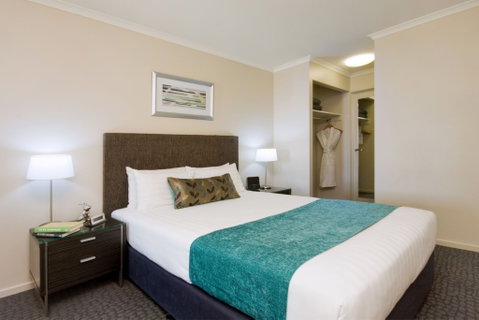 Pacific Suites Canberra - Dalby Accommodation 4